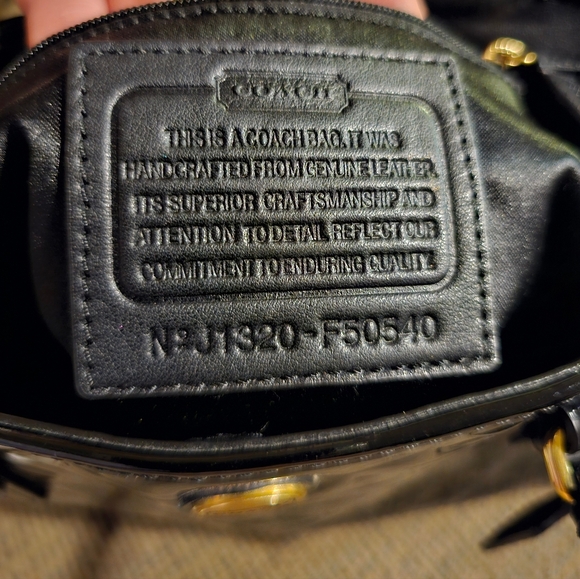 Coach Peyton Satchel/Small Tote Embossed Patent Black leather F50540 EUC - Picture 4 of 16